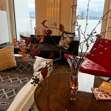 Tugendhat Boutique Komarov
